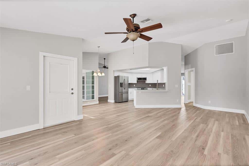 17585 Blackfriar Dr, Fort Myers, photo 6