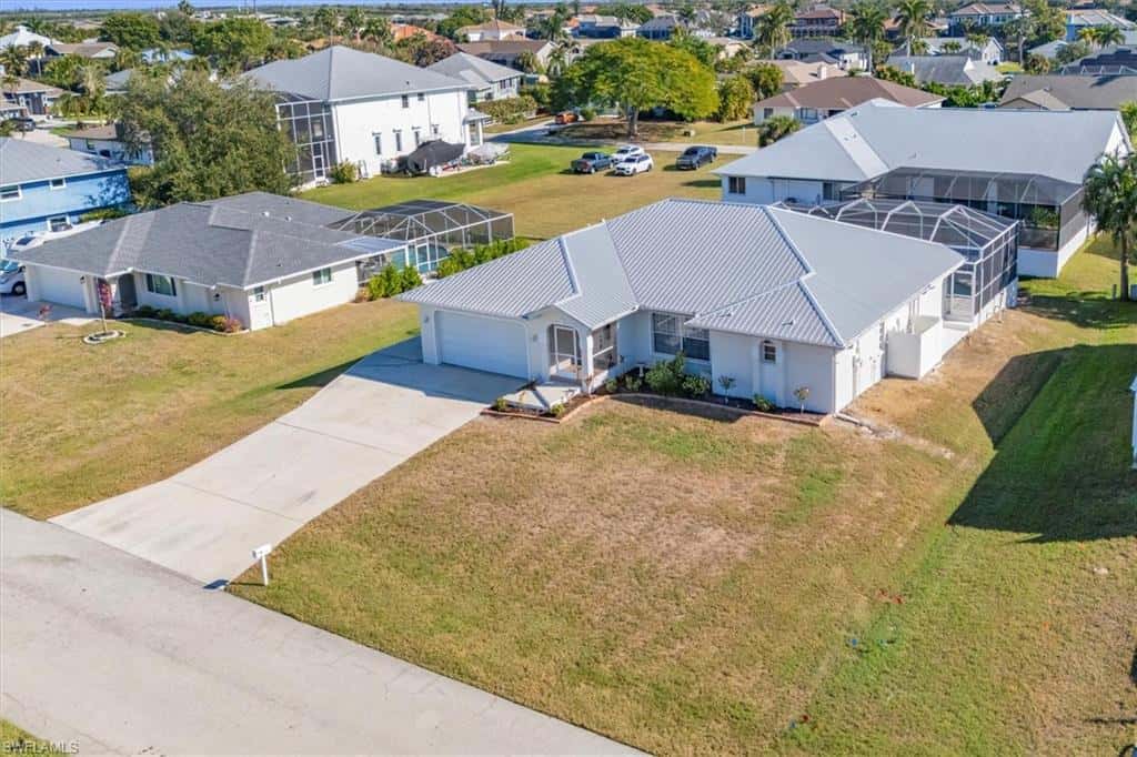 17585 Blackfriar Dr, Fort Myers, photo 36