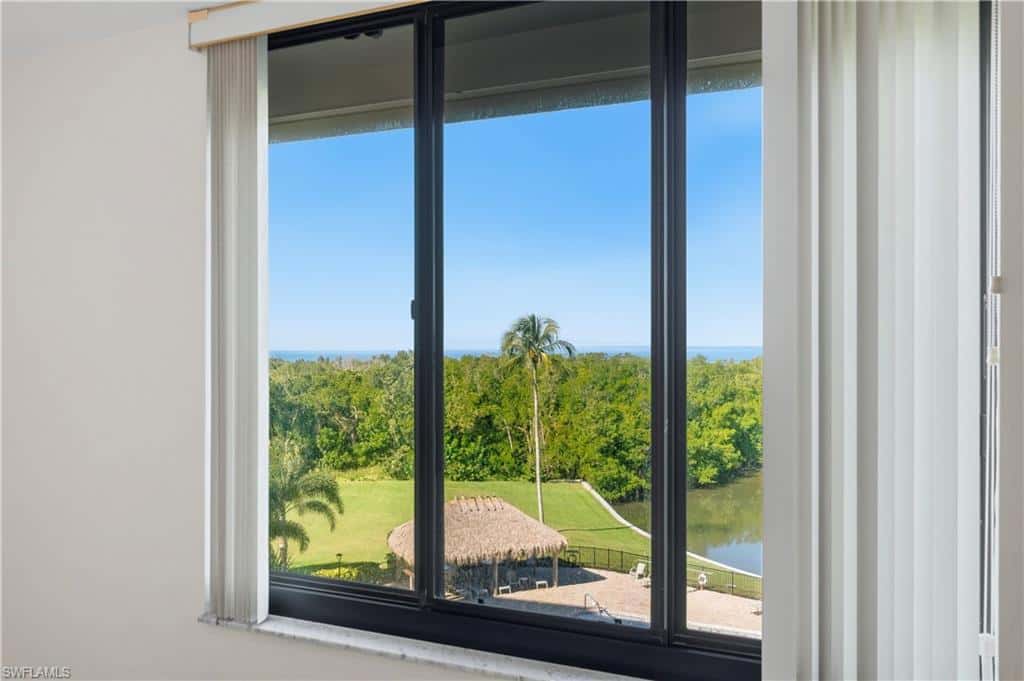 11 Bluebill Ave #404, Naples, photo 6