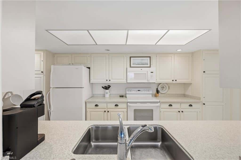 11 Bluebill Ave #404, Naples, photo 35