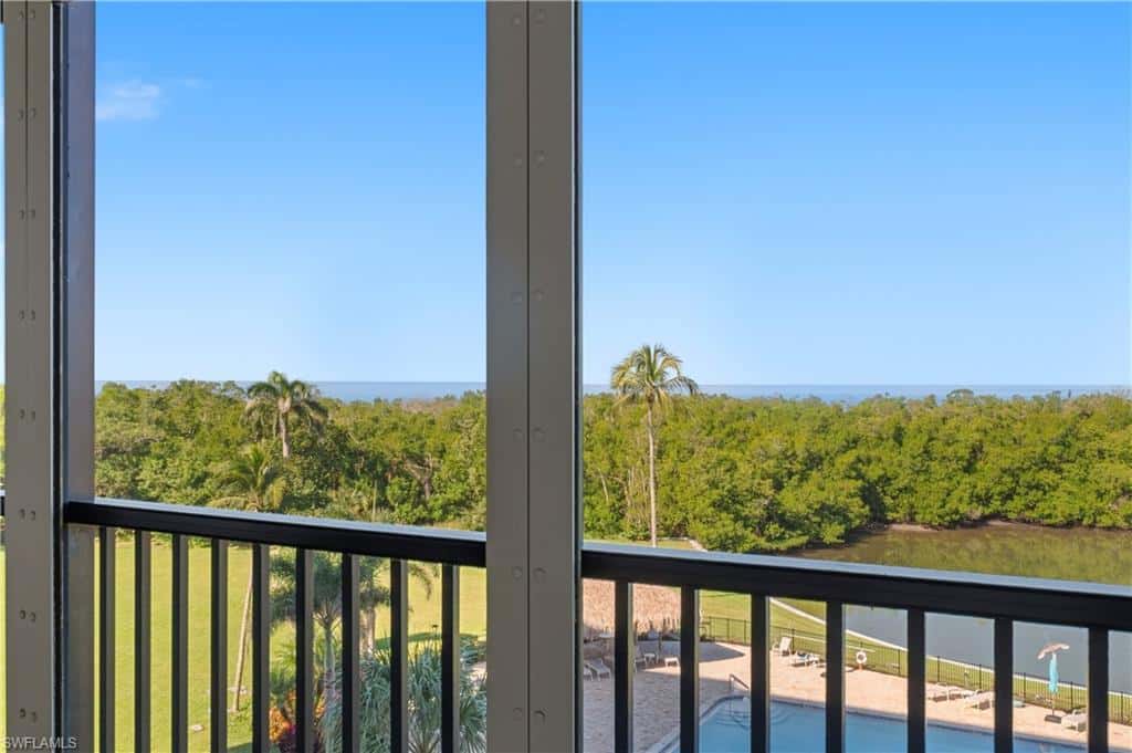 11 Bluebill Ave #404, Naples, photo 4