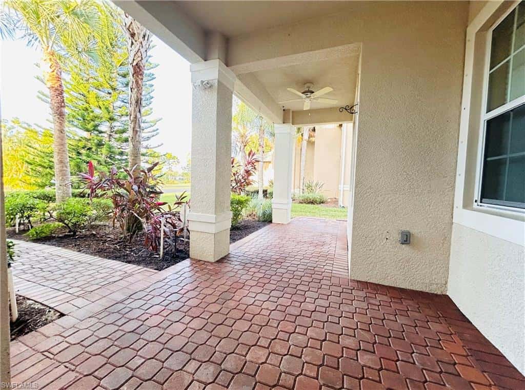 11079 Sparkleberry Dr, Fort Myers, photo 6