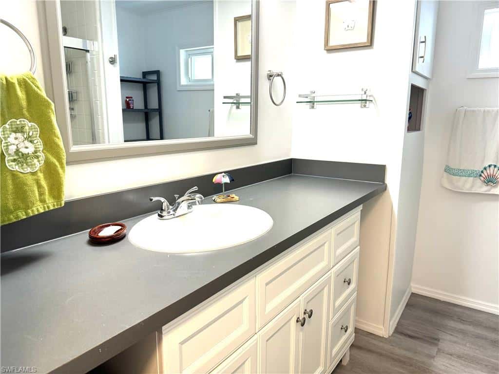 4693 Leilani Ln, Bonita Springs, photo 9