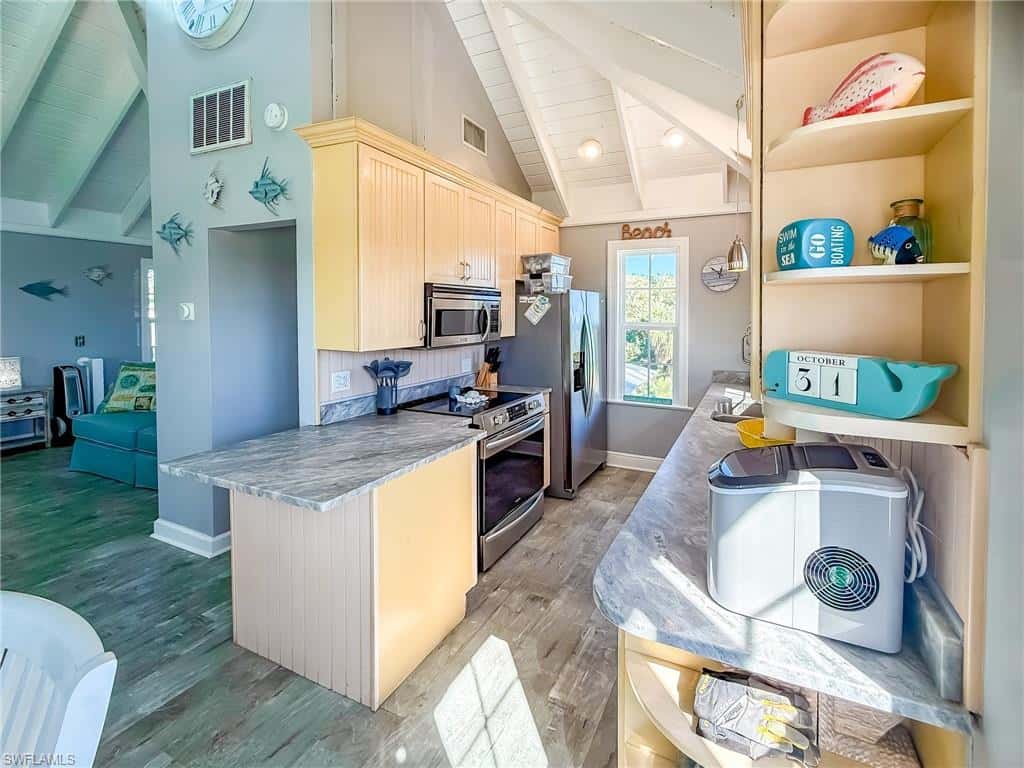 210 White Pelican Dr, Upper Captiva, photo 23
