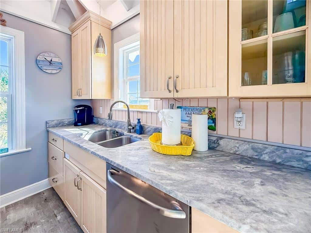 210 White Pelican Dr, Upper Captiva, photo 24