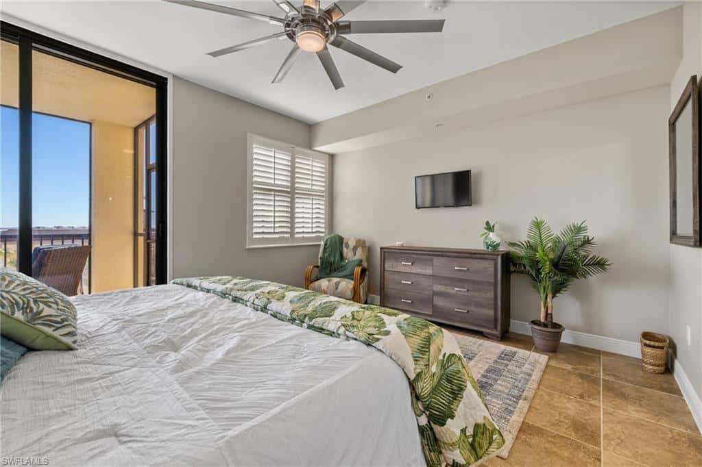 5781 Cape Harbour Dr #502, Cape Coral, photo 6