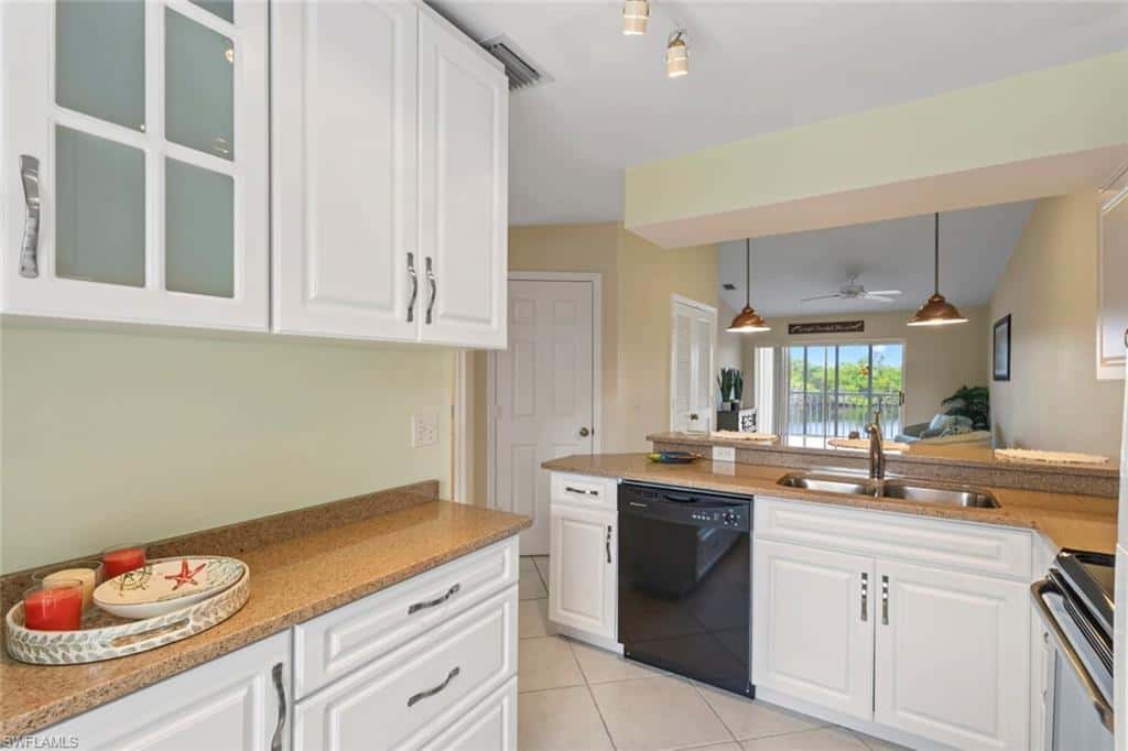 1305 Mainsail Dr #1013, Naples, photo 4