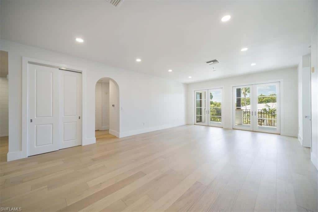 780 5th Ave #305, Naples, photo 8