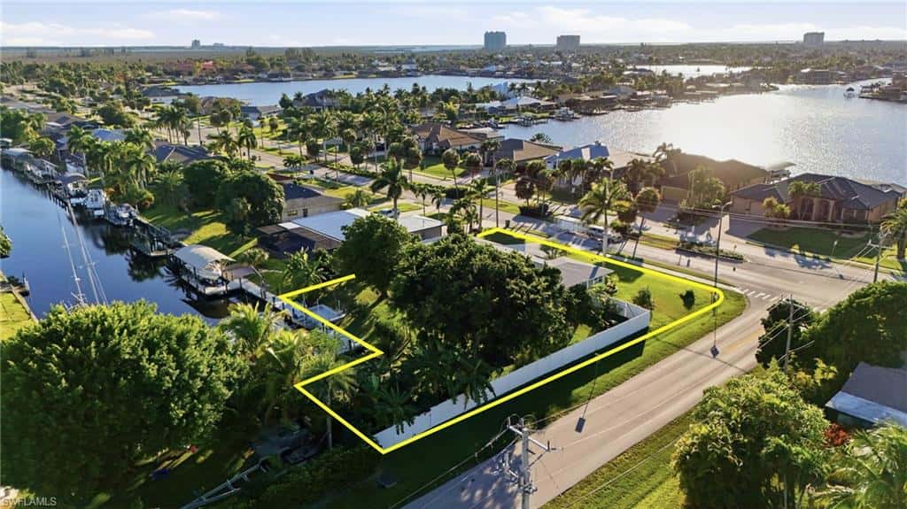 5229 Pelican Blvd, Cape Coral, photo 4