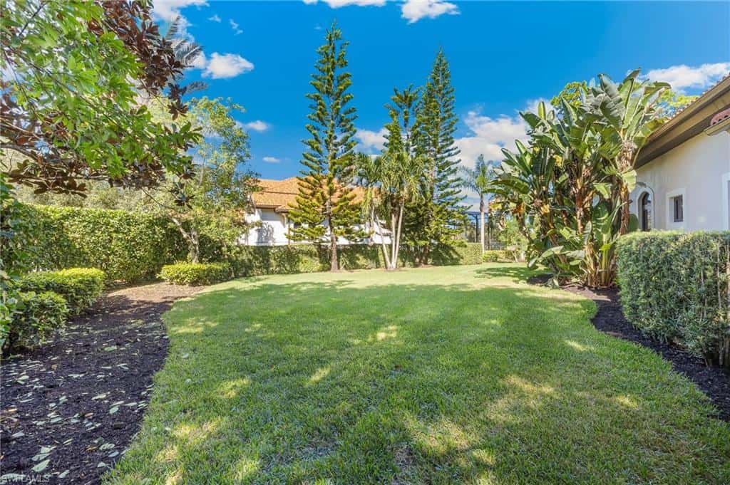 7749 Classics Dr, Naples, photo 30