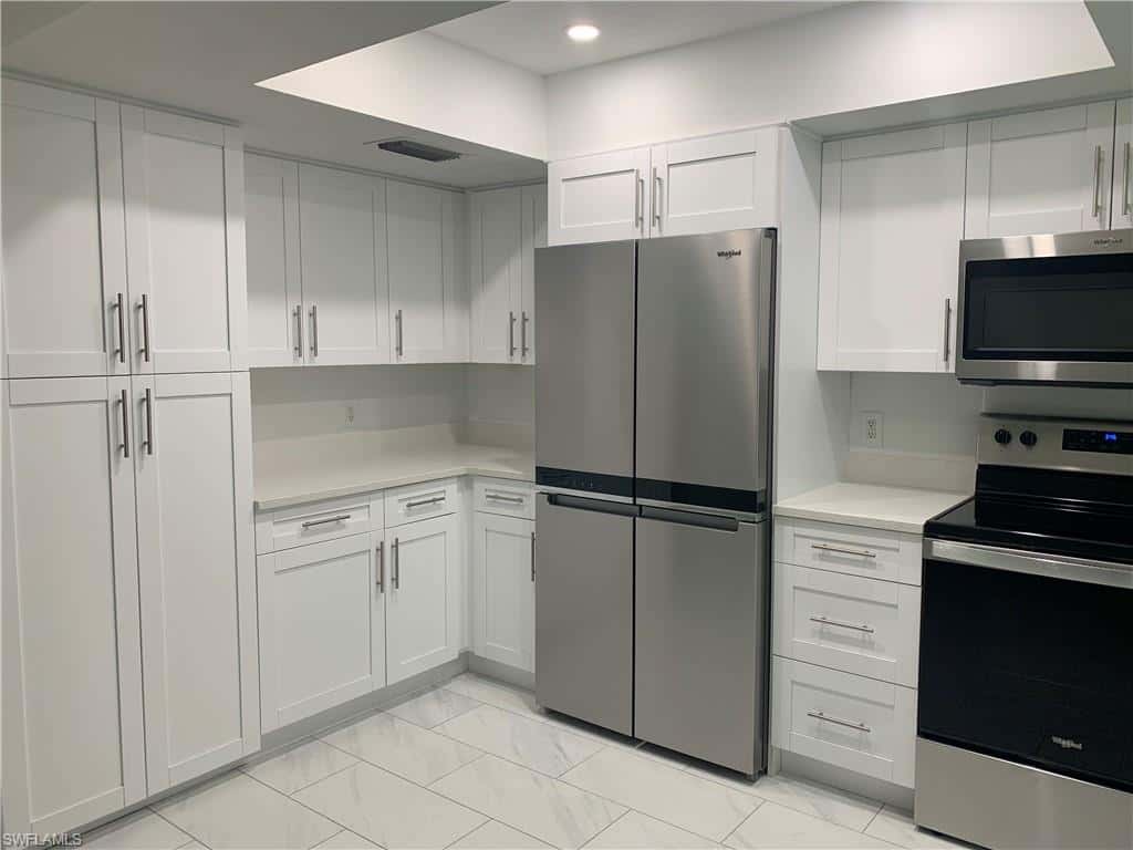 310 Carnaby Ct, Naples, photo 5
