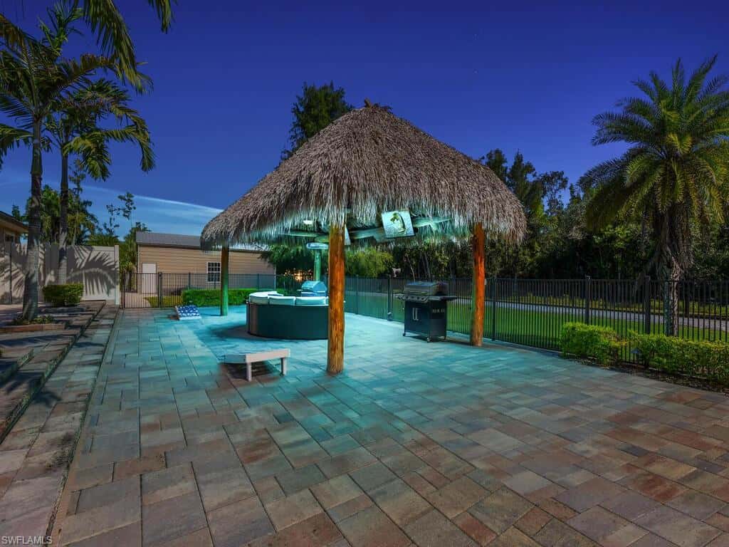 6480 Pine Cone Ct, Fort Myers, photo 8