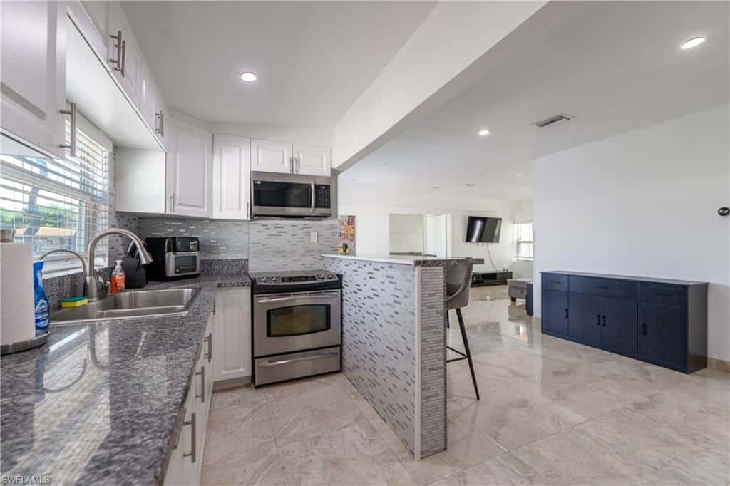 947 149 St, Miami, photo 48