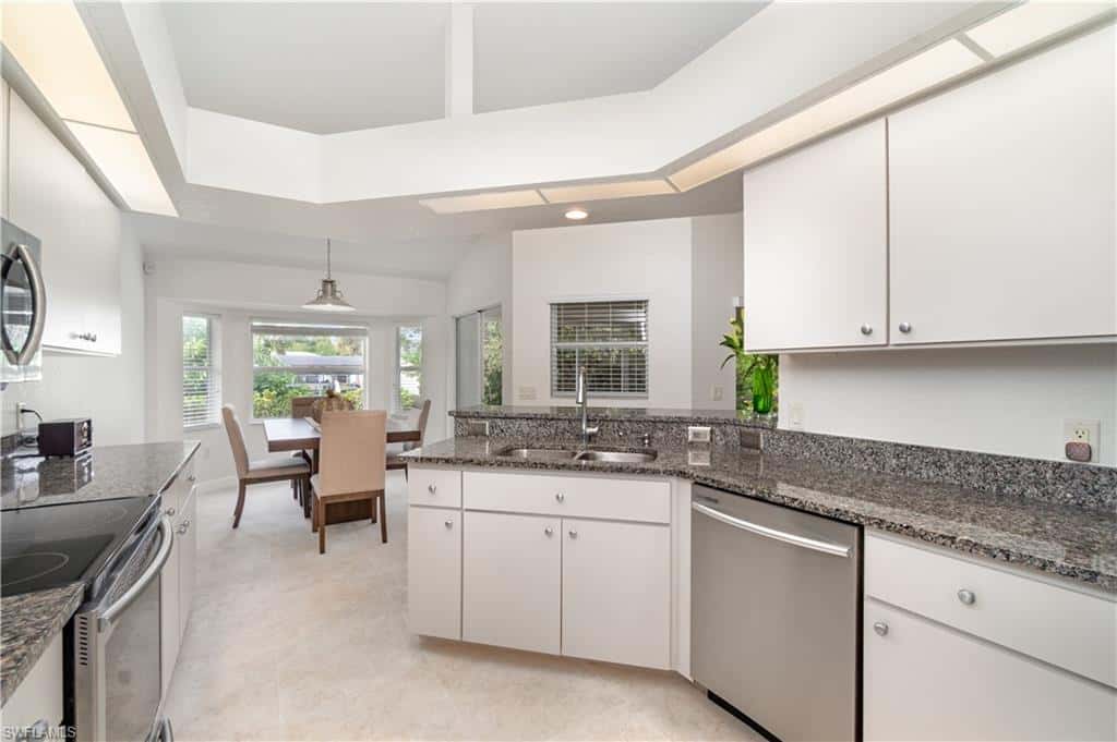 4186 Yucatan Cir, Port Charlotte, photo 9