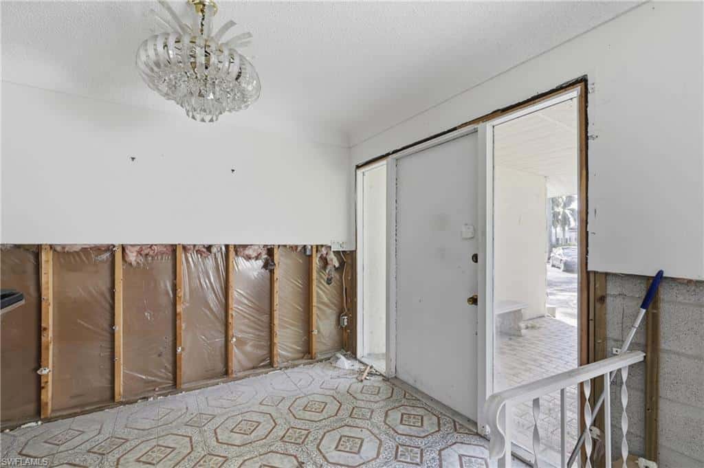 111 49th Ter, Cape Coral, photo 19