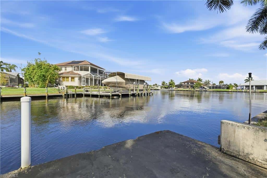 111 49th Ter, Cape Coral, photo 4