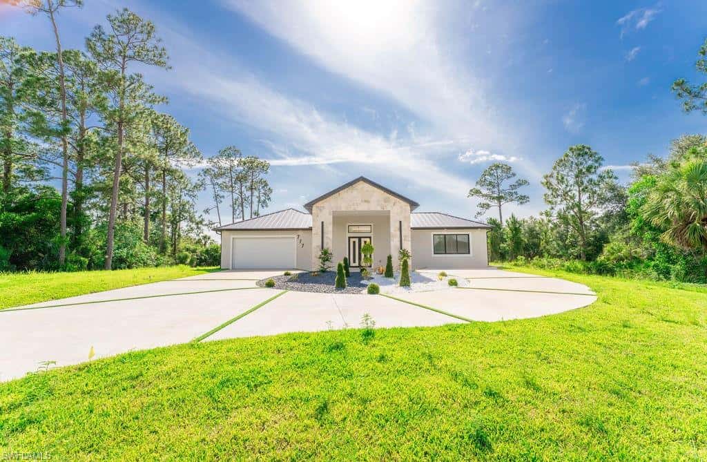 717 Calvin Ave, Lehigh Acres, photo 6