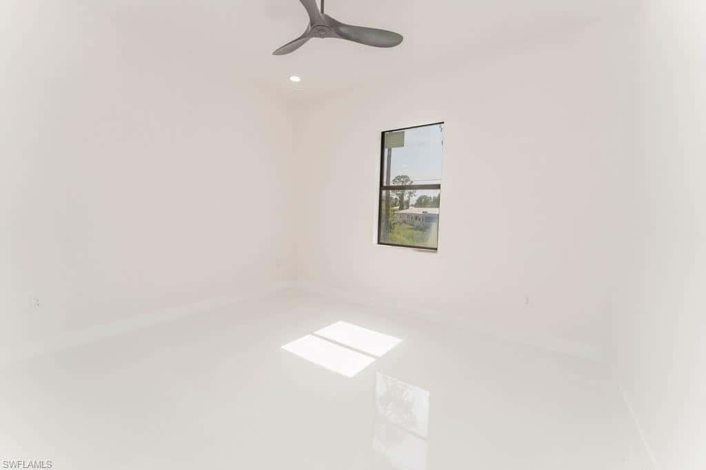 717 Calvin Ave, Lehigh Acres, photo 22