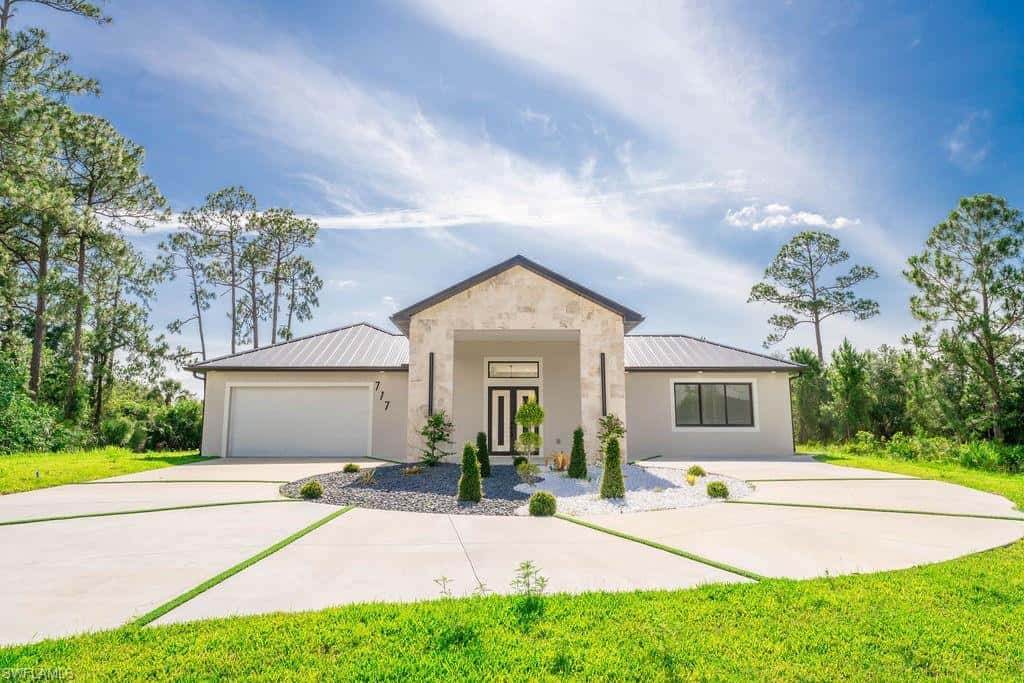 717 Calvin Ave, Lehigh Acres, photo 5