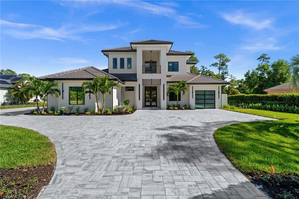 2272 Oakes Blvd, Naples, photo 6