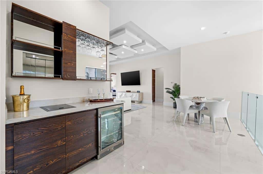 2272 Oakes Blvd, Naples, photo 30