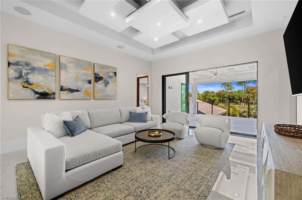 2272 Oakes Blvd, Naples, photo 33