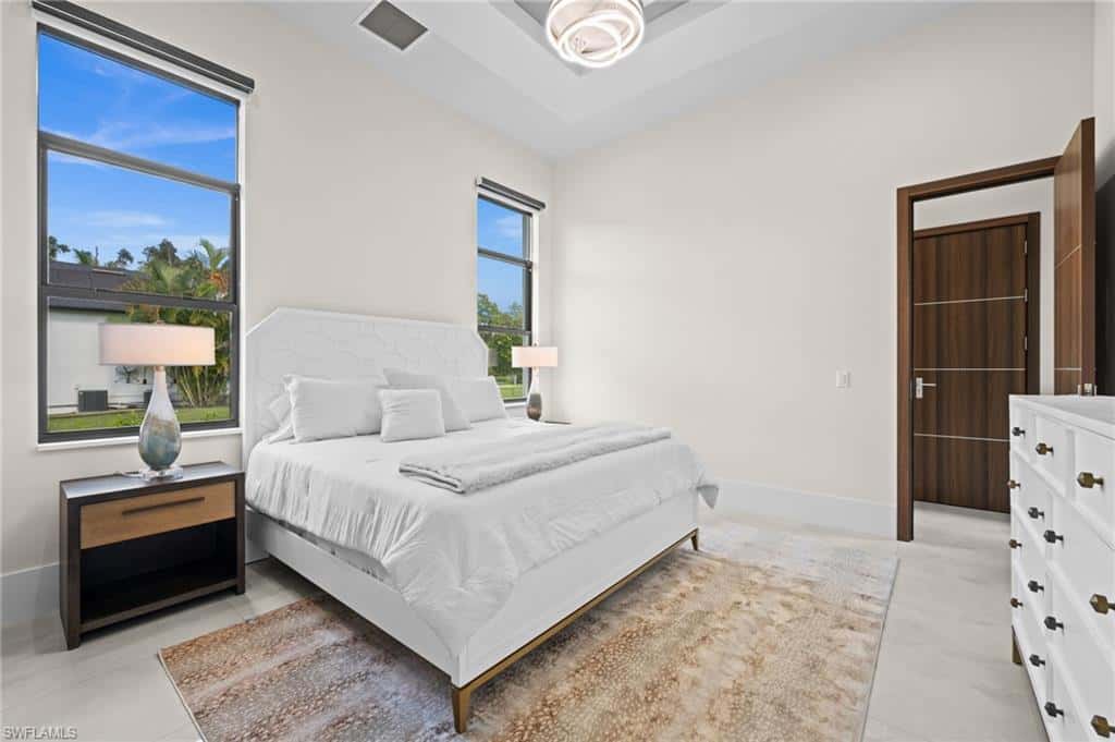 2272 Oakes Blvd, Naples, photo 48