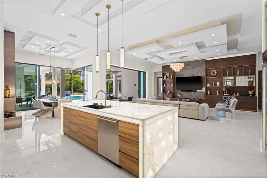 2272 Oakes Blvd, Naples, photo 11