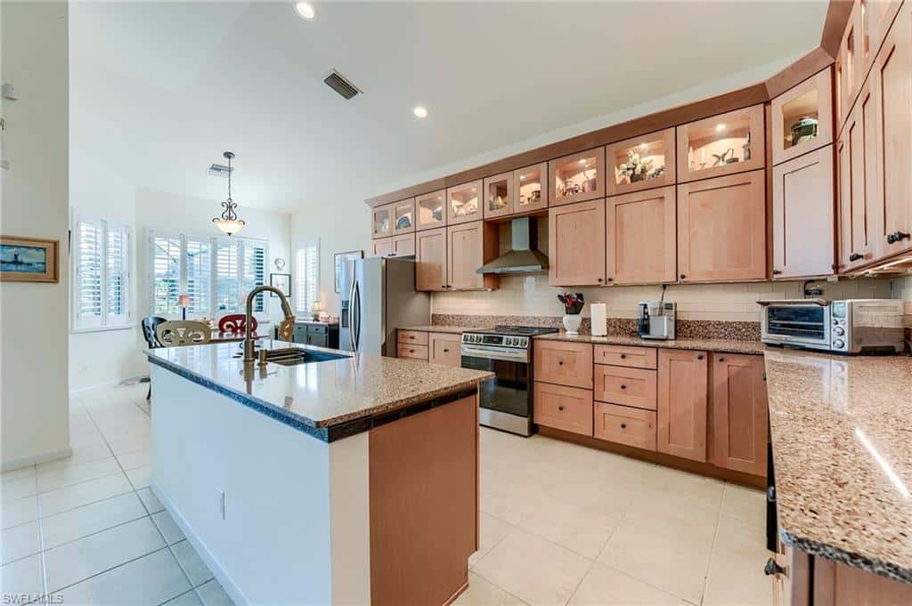 3806 Lakeview Isle Ct, Fort Myers, photo 10