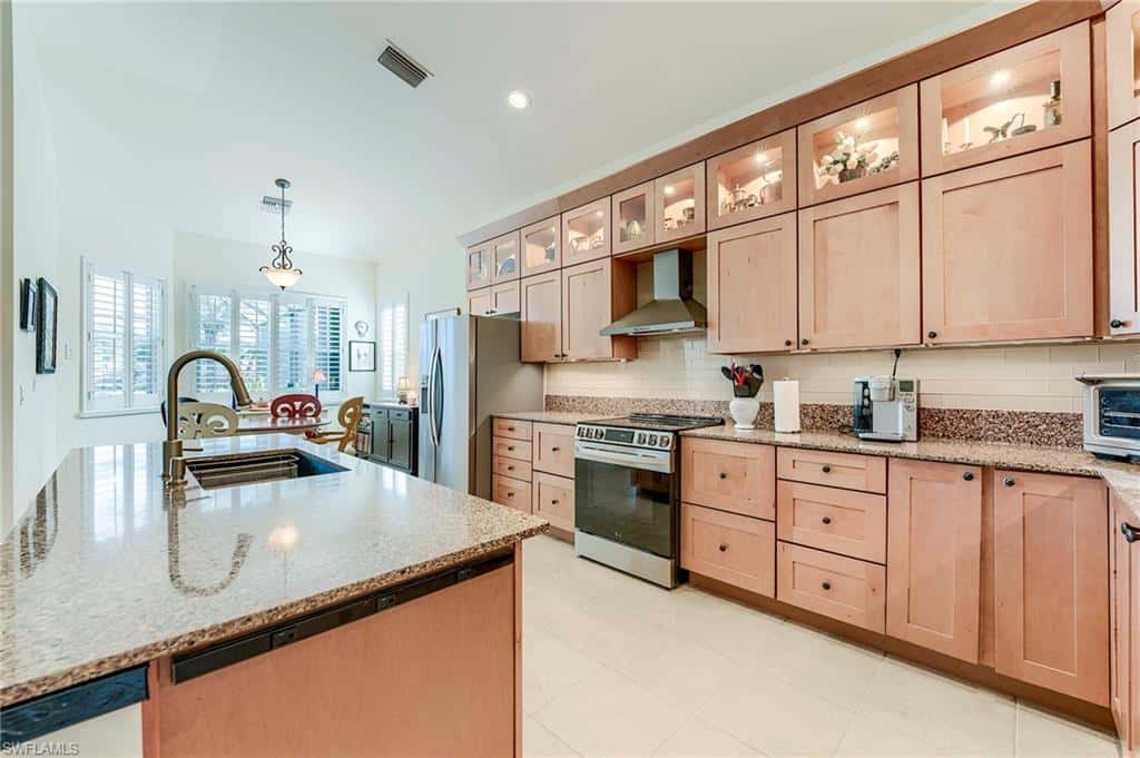 3806 Lakeview Isle Ct, Fort Myers, photo 11