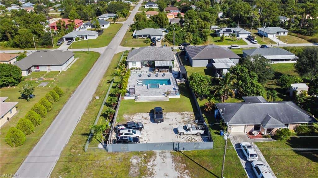 2919 8th St, Lehigh Acres, photo 35