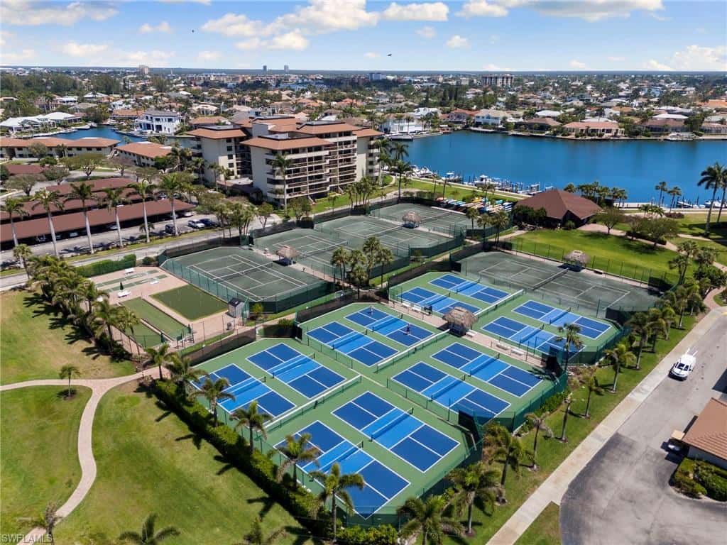 320 Seaview Ct #709, Marco Island, photo 23