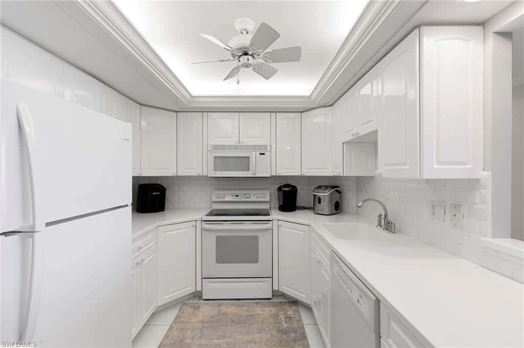 320 Seaview Ct #709, Marco Island, photo 4