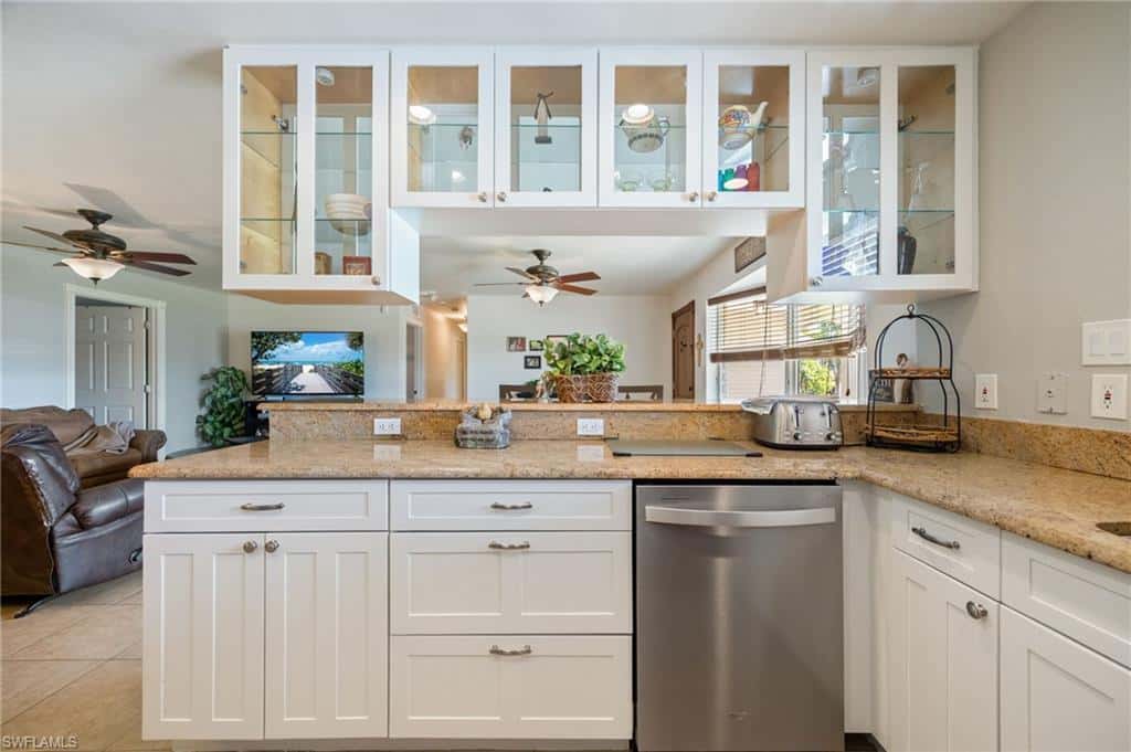 5128 York Ct, Cape Coral, photo 7