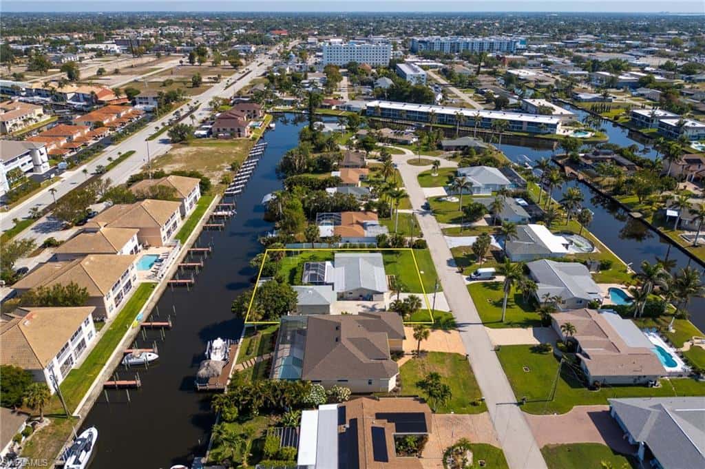 5128 York Ct, Cape Coral, photo 48