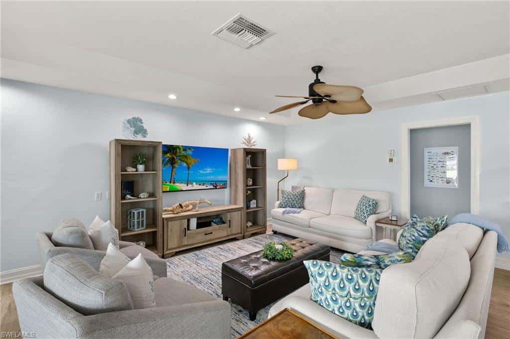 1236 Lamplighter Ct, Marco Island, photo 4