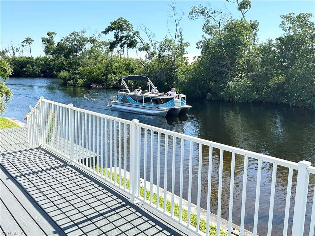 17940 Peppard Dr, Fort Myers Beach, photo 9