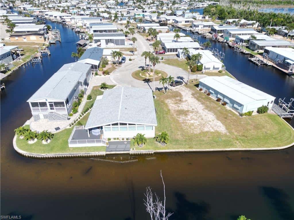 17940 Peppard Dr, Fort Myers Beach, photo 4