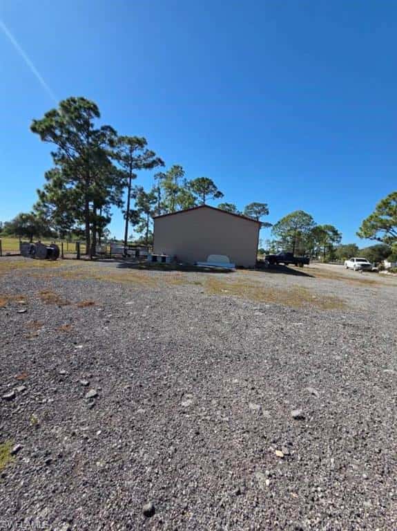 1860 Poinsettia Ave, Lehigh Acres, photo 40