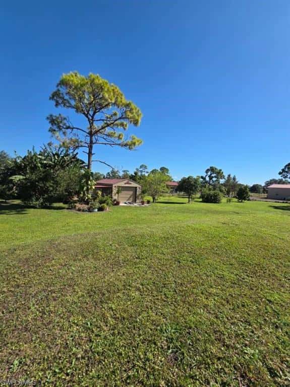 1860 Poinsettia Ave, Lehigh Acres, photo 16
