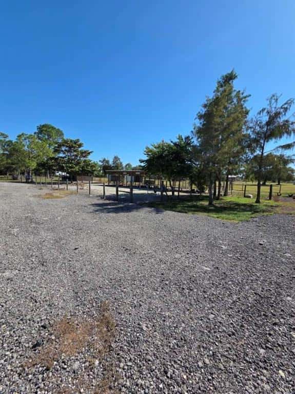 1860 Poinsettia Ave, Lehigh Acres, photo 25