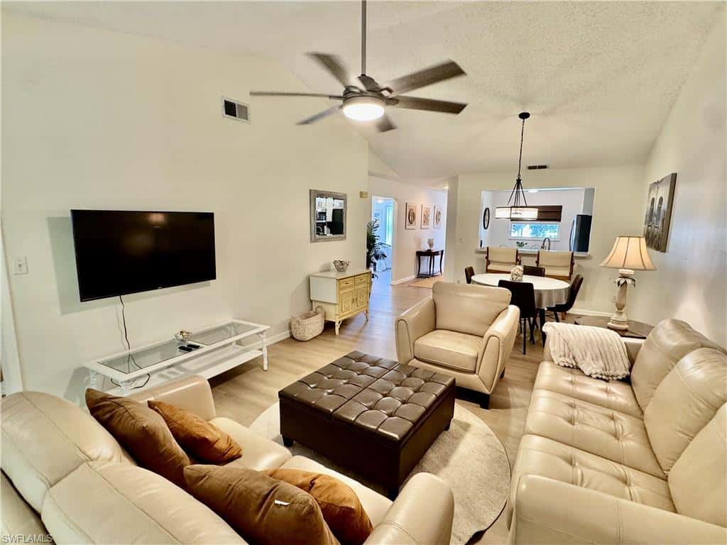 645 Squire Ct #202, Naples, photo 17