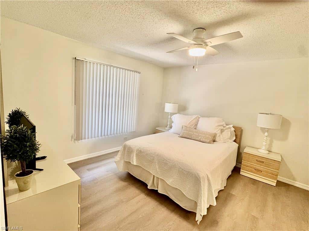 645 Squire Ct #202, Naples, photo 24