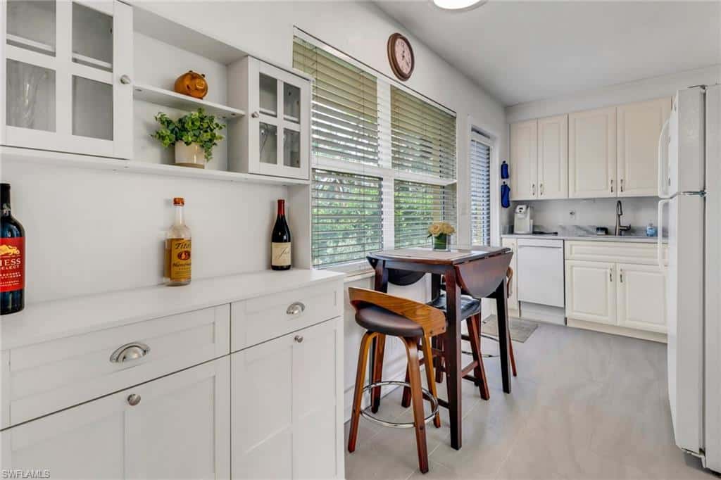 207 8th Ave #207a, Naples, photo 4