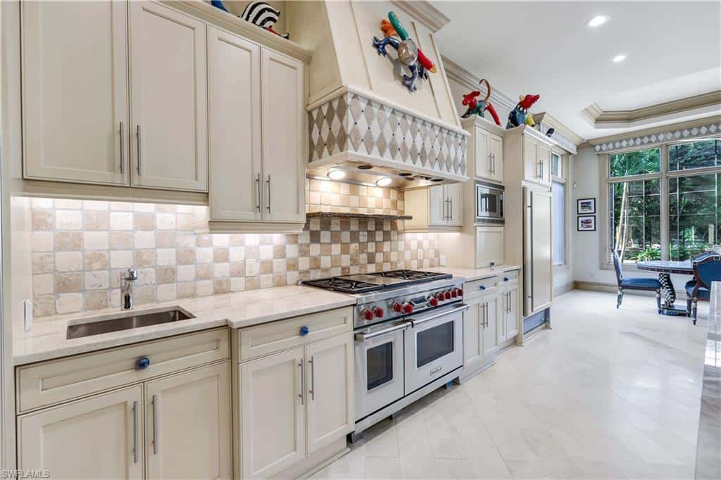 683 Hickory Rd, Naples, photo 13