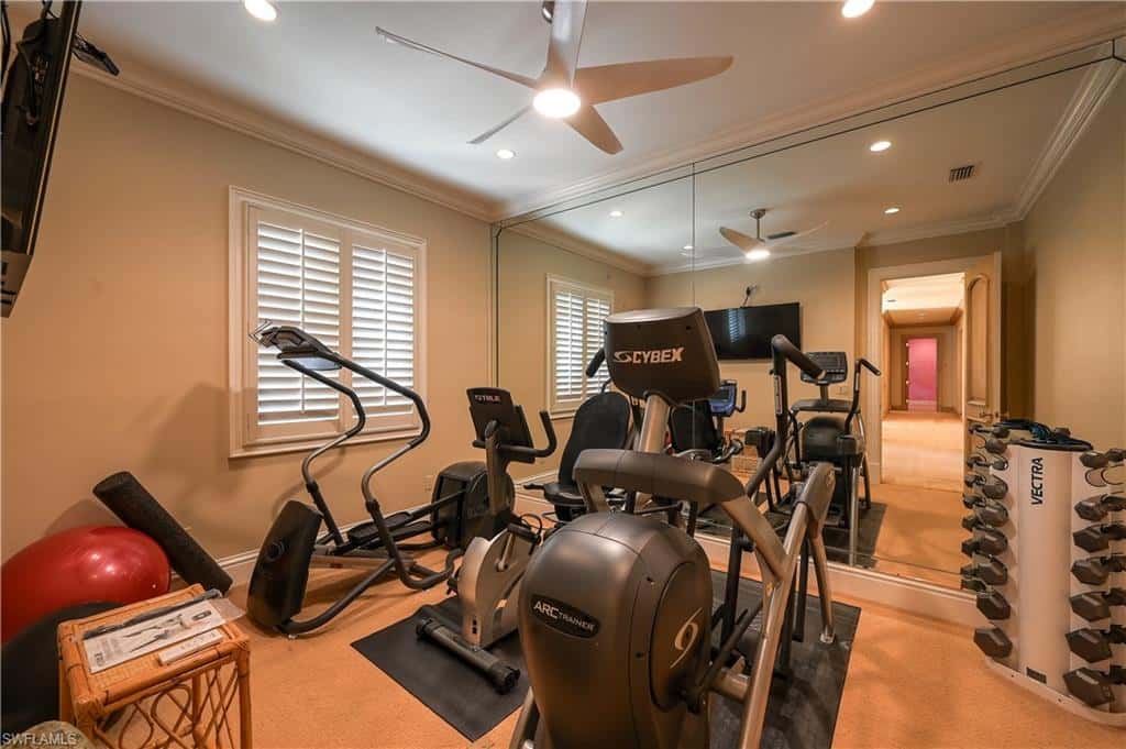 683 Hickory Rd, Naples, photo 28