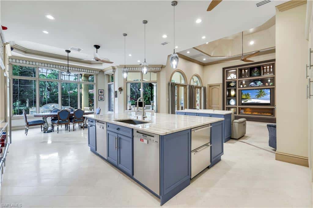 683 Hickory Rd, Naples, photo 9