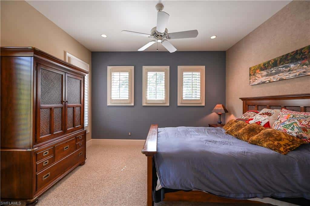683 Hickory Rd, Naples, photo 34
