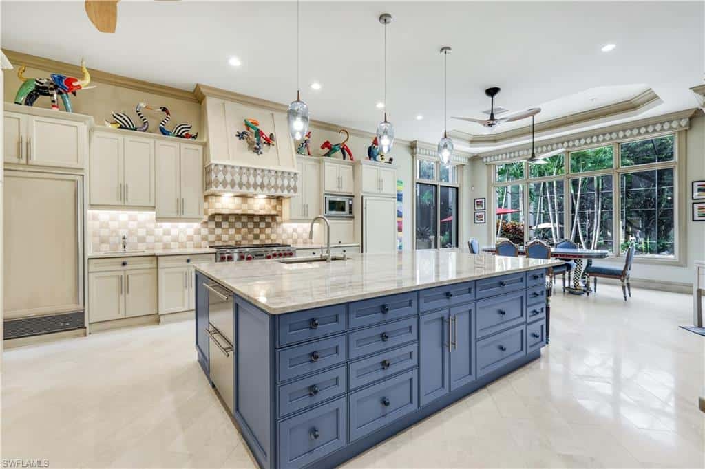 683 Hickory Rd, Naples, photo 10