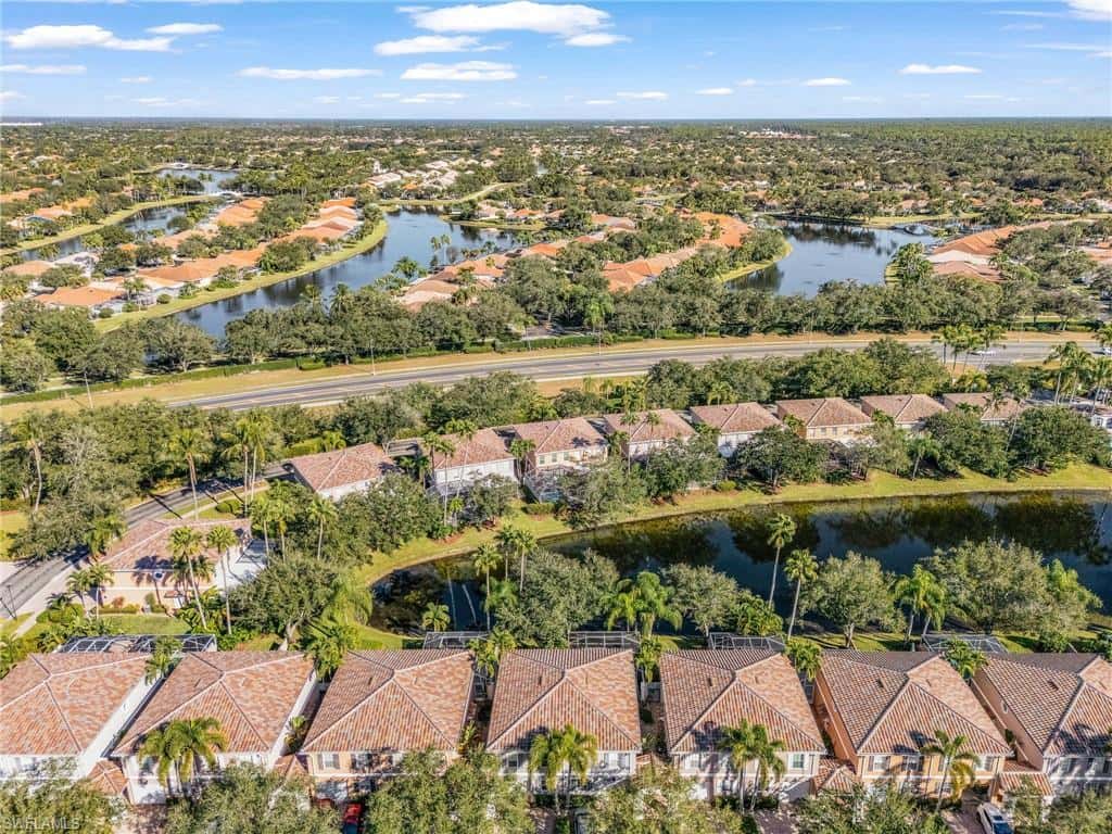 5733 Cove Cir, Naples, photo 30